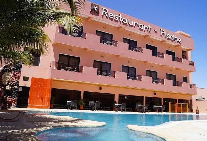 Hotel iman