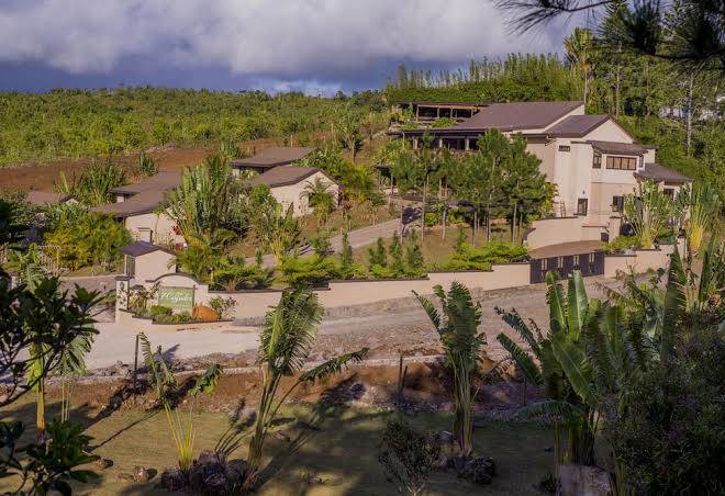 7 cascades restaurant & lodges