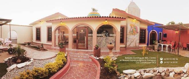 Maria de nadie hotel boutique