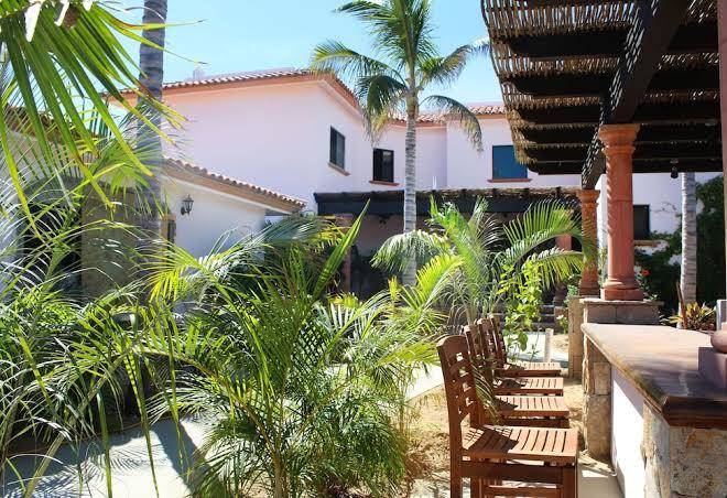 Cerritos beach inn