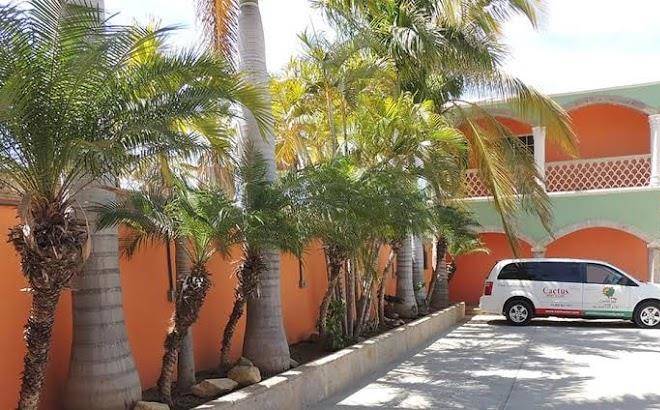Cactus inn hotel