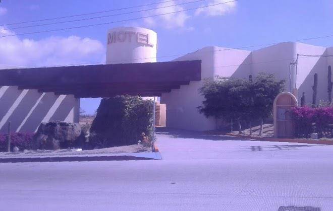 La roca motel