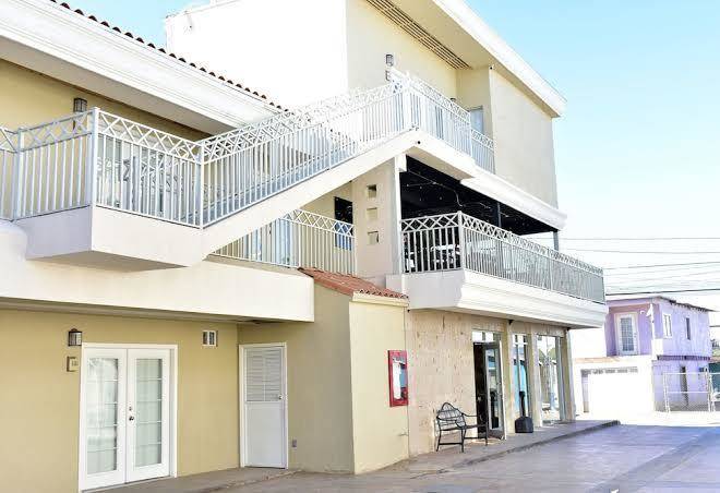 Hotel california comfort & suites