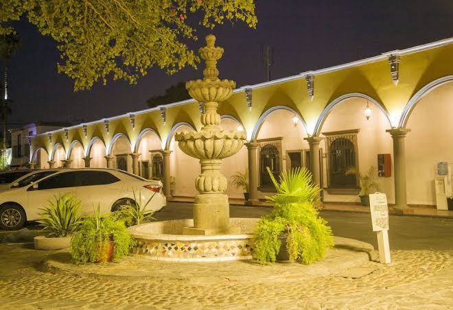 Hotel cosmos don carlos