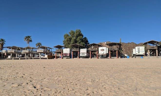 Kikis Rv Camping Hotel Image