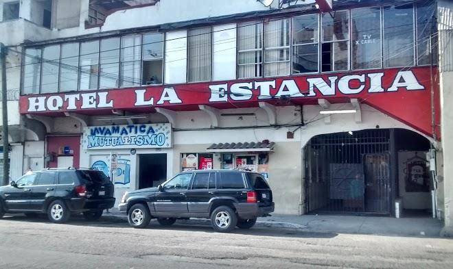 Hotel la estancia