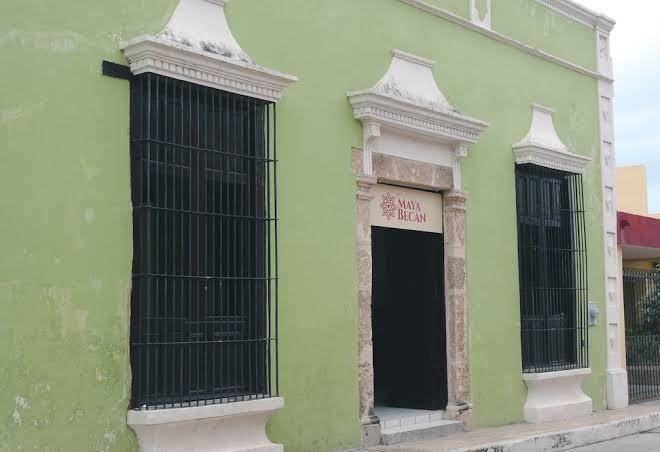 Hotel maya becan