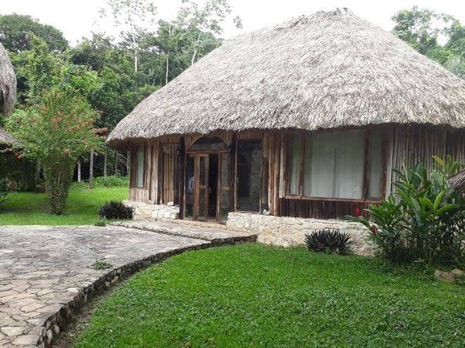 Eco hotel sak nok