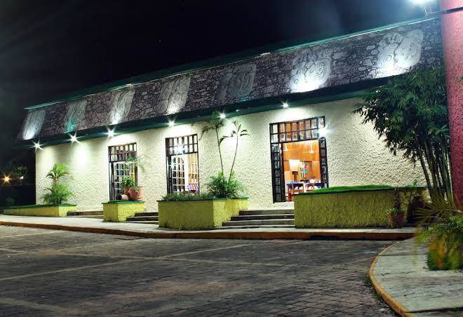 Plaza palenque hotel and convention center