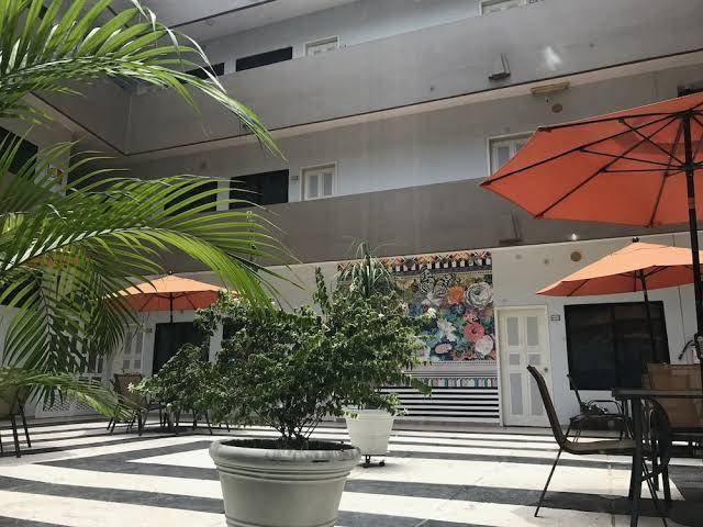 Real avenida hotel