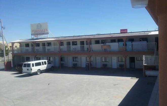 Hotel los portales