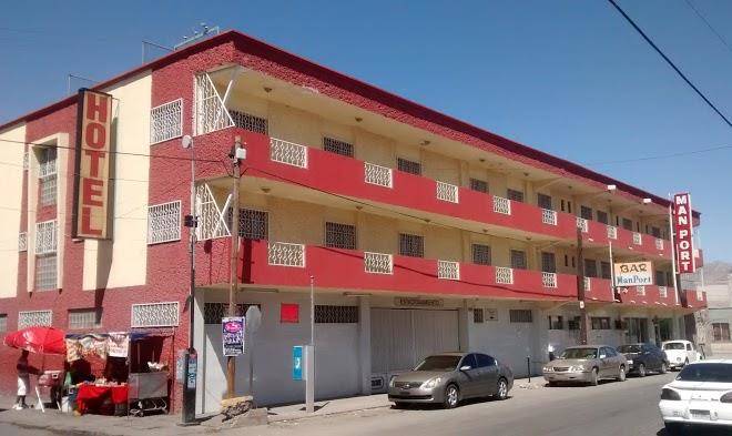 Hotel Man Port Image