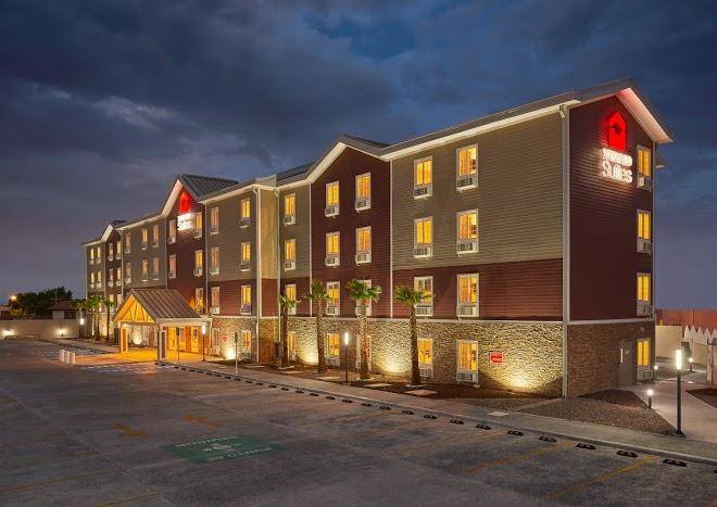 Extended suites saltillo galerias