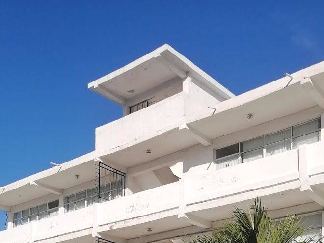 Hotel playa azul