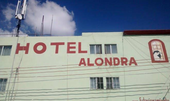 Hotel Alondra Image