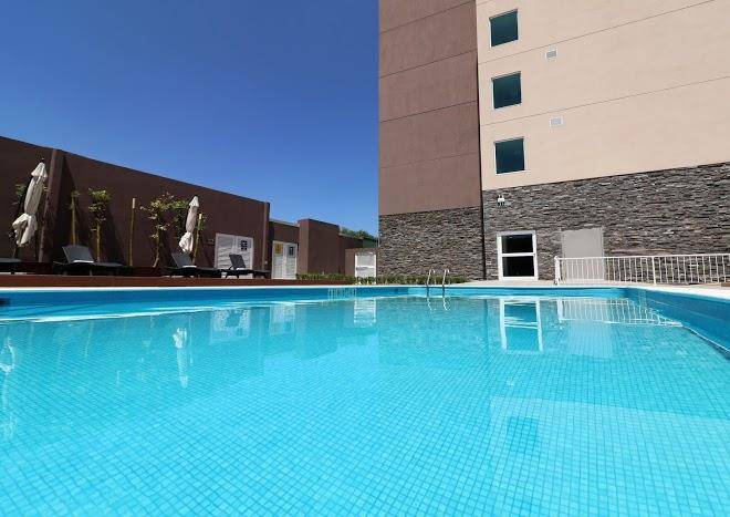 Candlewood suites celaya