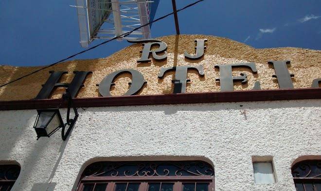 Hotel rj