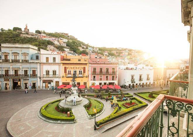 Hotel De La Paz Image