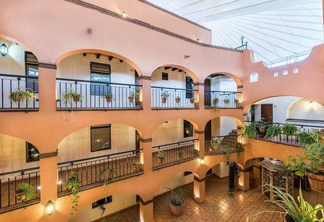 Hotel la abadia