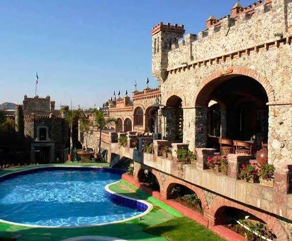 Hotel castillo santa cecilia