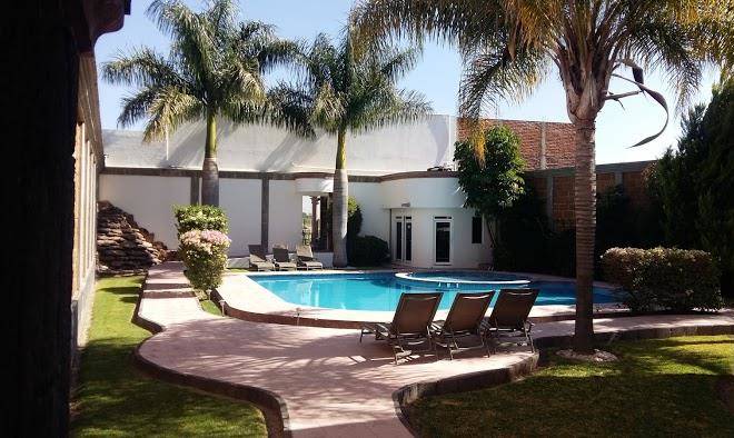Hotel las palmas irapuato