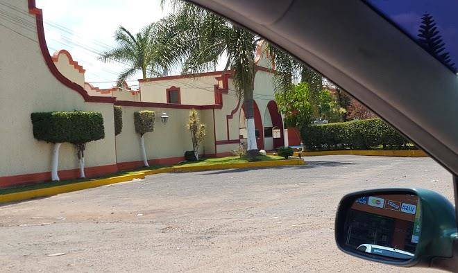 Auto hotel a fonte