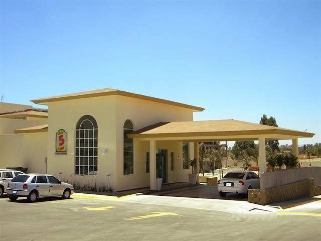 Hotel 5 inn