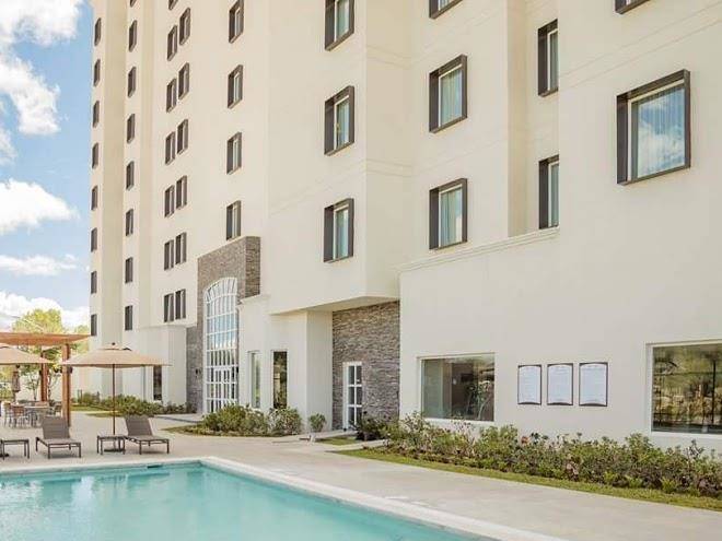 Staybridge suites silao
