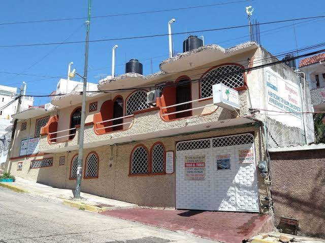 Hotel y bungalows olivares