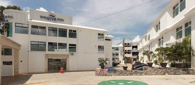 Hotel paradise inn