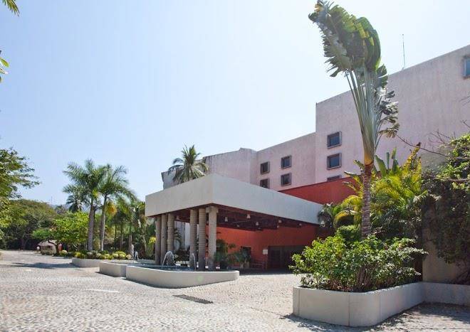 Gamma plaza ixtapa