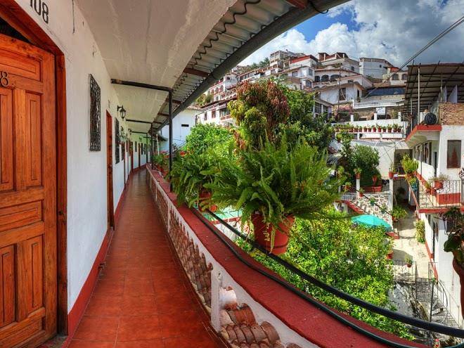 Hotel posada lucy