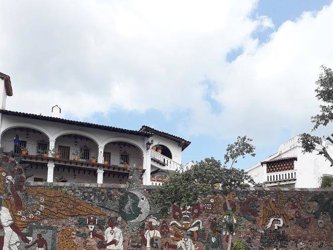 Posada de la mision hotel museo y jardin