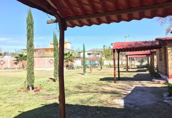 Jardin y cabanas nshathje