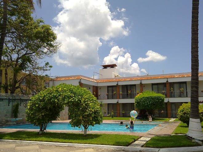 Hotel autlan