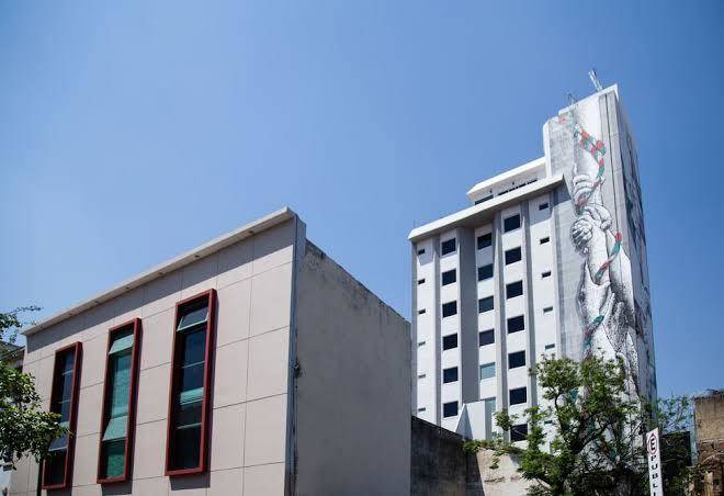 Hotel dali plaza