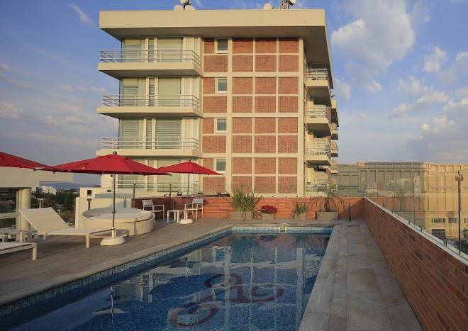 Hotel velvet plaza