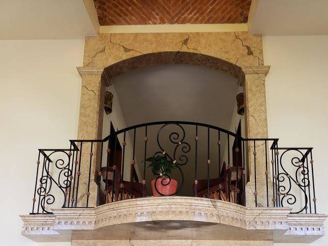 Hacienda las fuentes