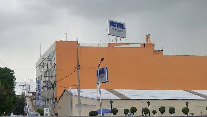 Hotel portales