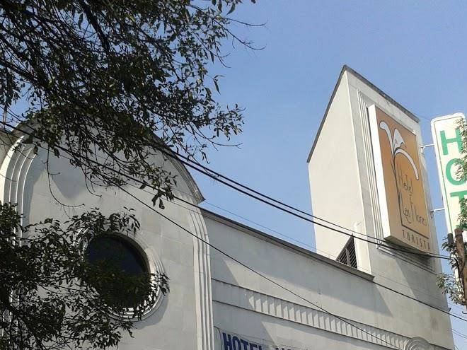 Hotel turista las flores