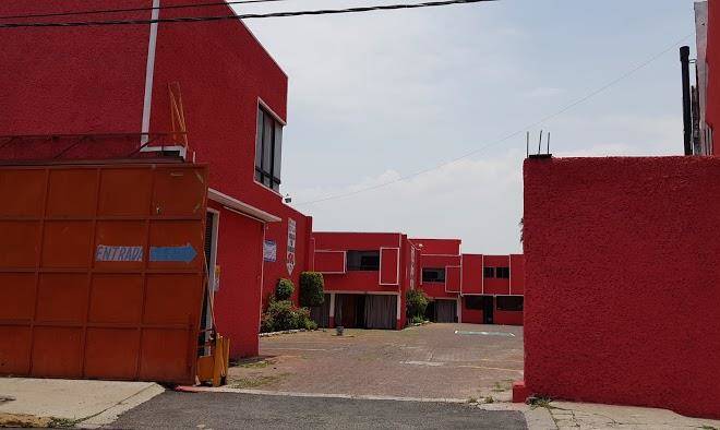 Hotel colins