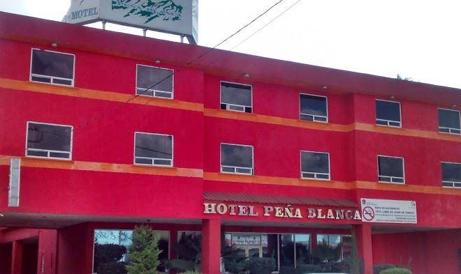 Hotel pena blanca
