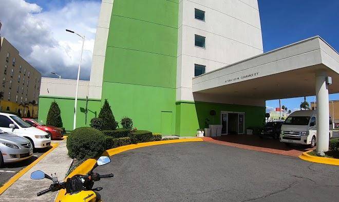 Holiday inn express hotel & suites toluca zona aeropuerto