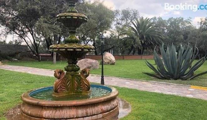 Hotel oliver inn tlanepantla