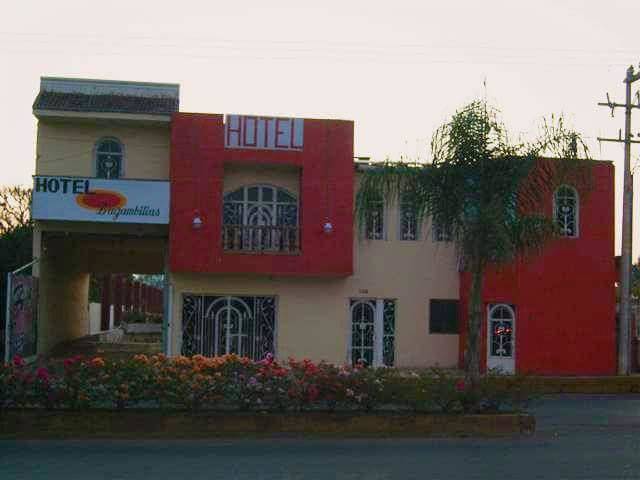 Hotel bugambilias