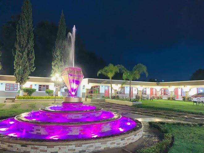 Hotel zirahuen