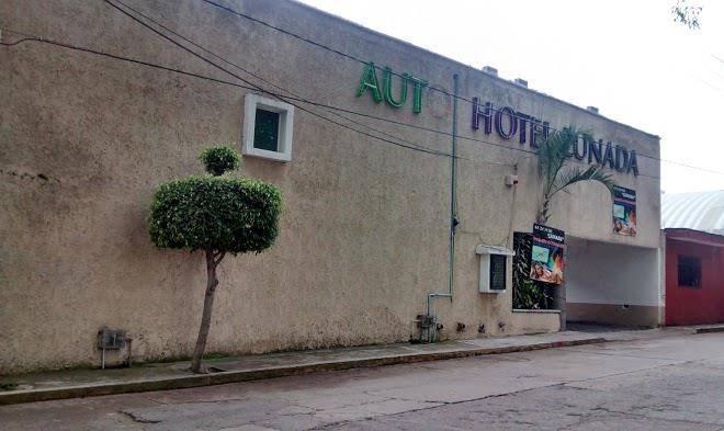 Auto hotel lunada
