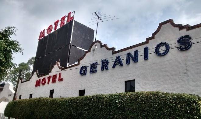 Motel geranios