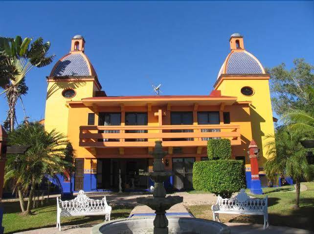Canadian resorts vallarta