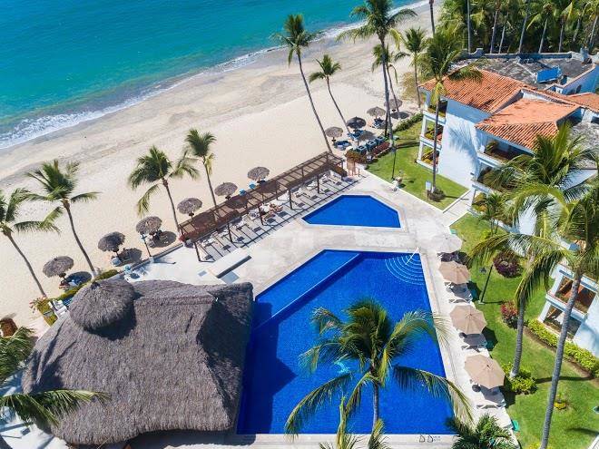 Vista vallarta all suites on the beach